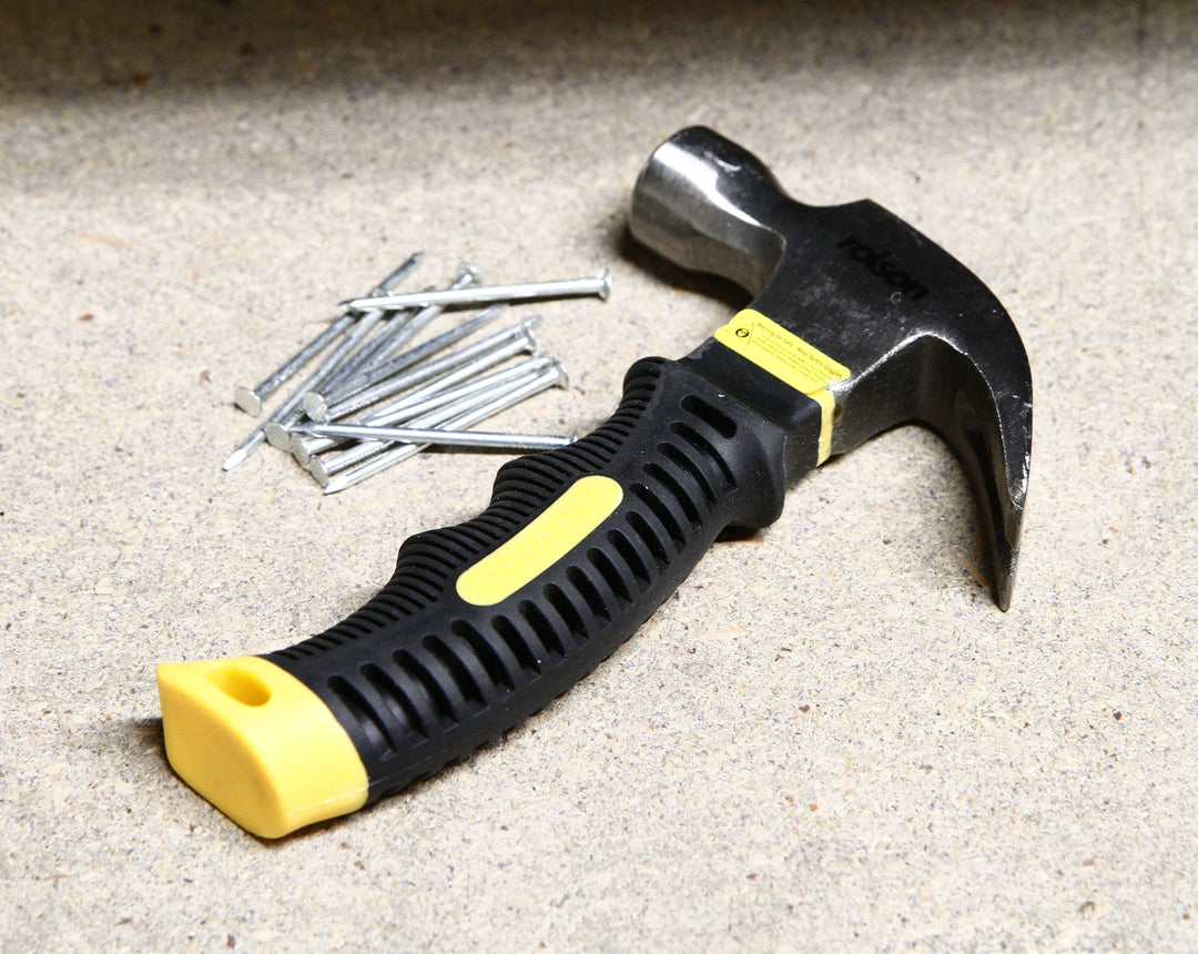8oz Stubby Claw Hammer by Rolson Tools