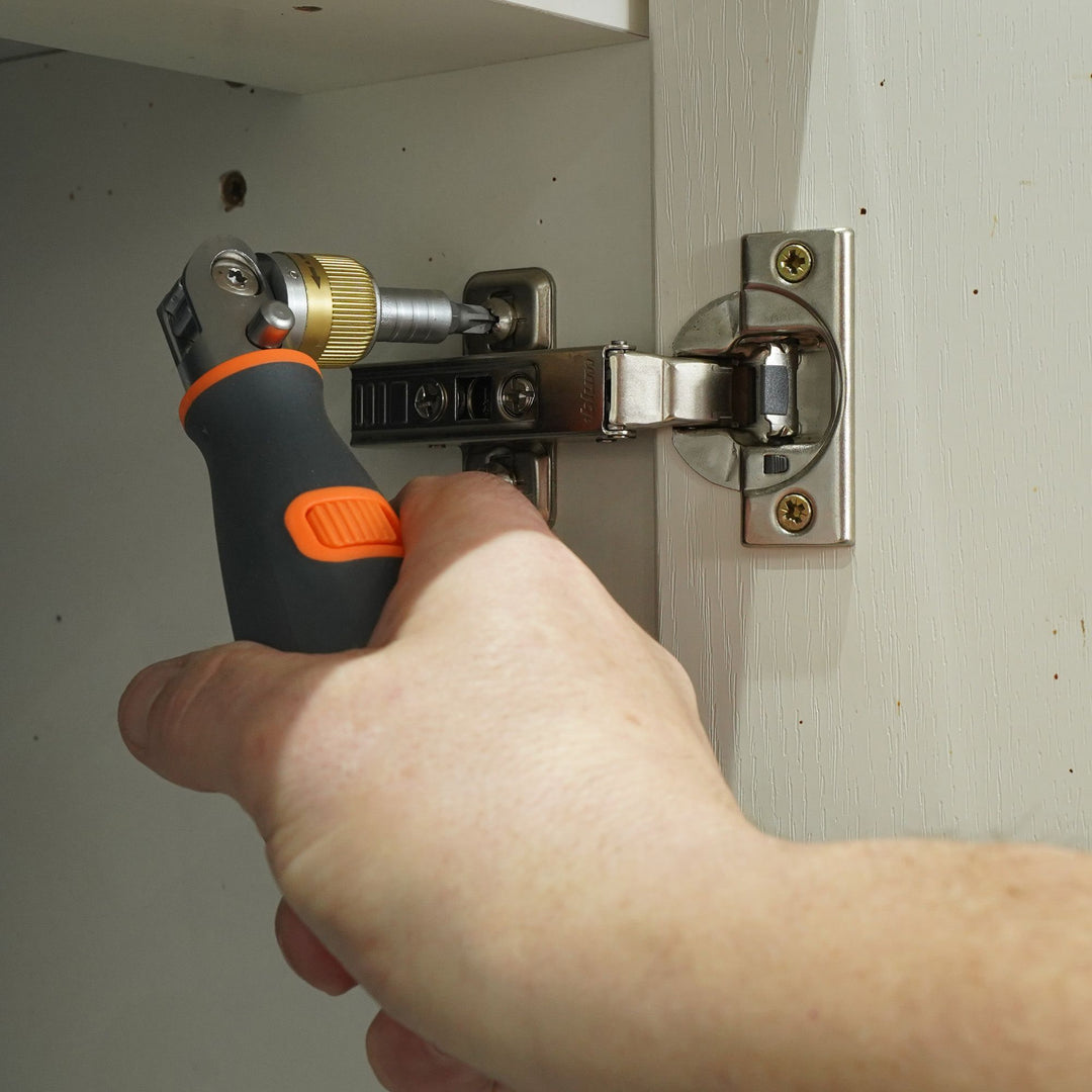 10-in-1 Flexi-Ratchet Screwdriver & Bits by Rolson Tools