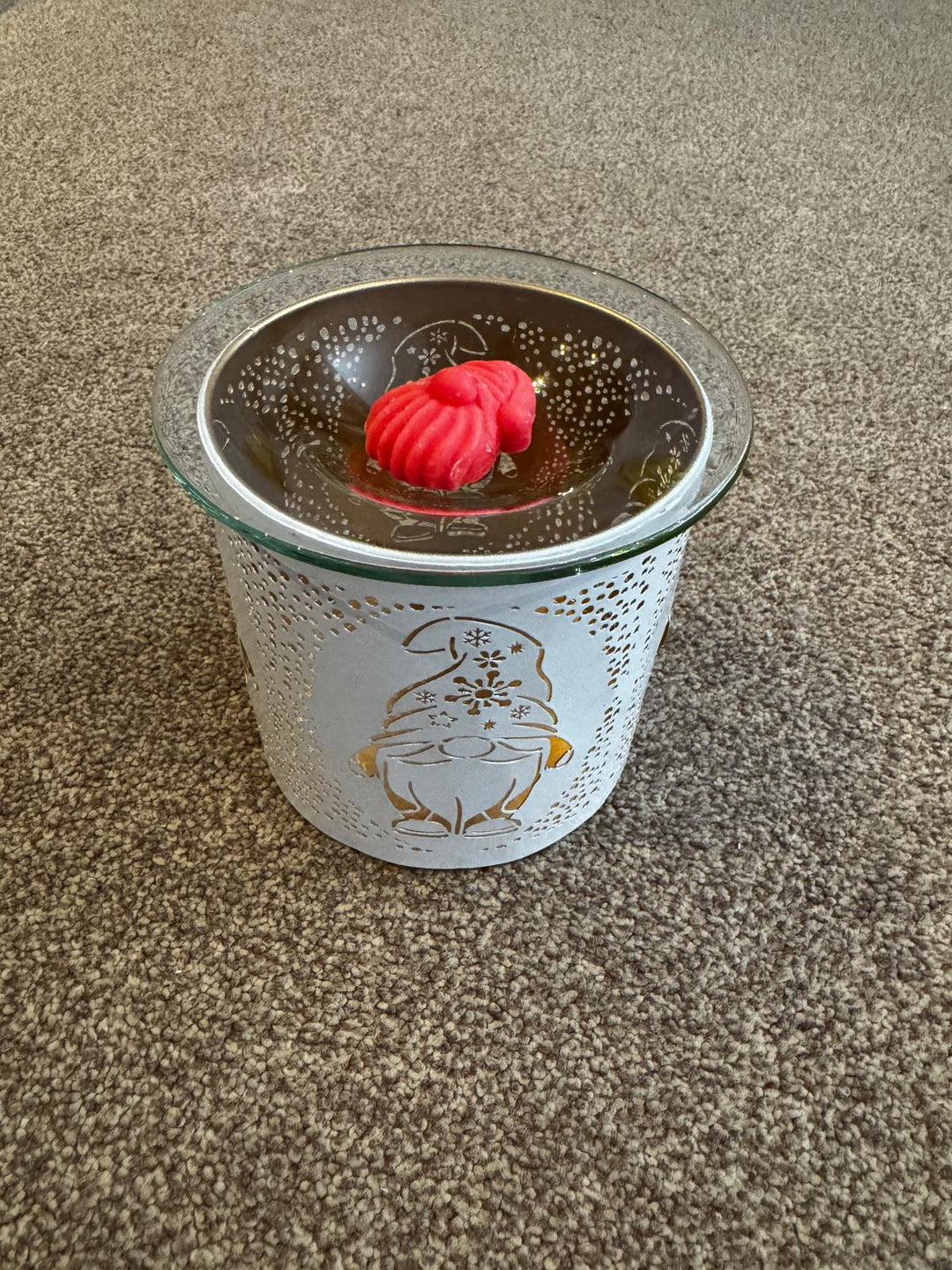 Gonk Wax Melter 10.5cm – Cosy Tealight Burner Bundle with Gonk Wax Melts & Candle