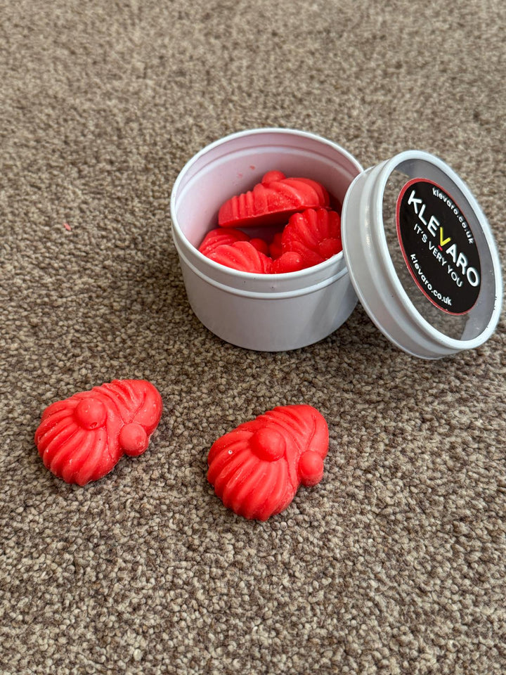 Gonk Wax Melter 10.5cm – Cosy Tealight Burner Bundle with Gonk Wax Melts & Candle