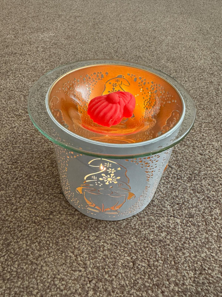 Gonk Wax Melter 10.5cm – Cosy Tealight Burner Bundle with Gonk Wax Melts & Candle