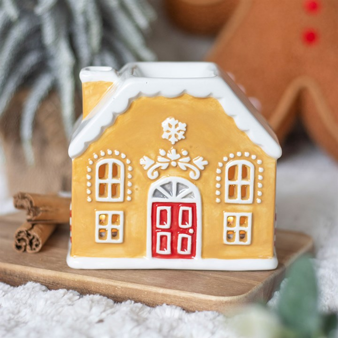 *Candy Cane Gingerbread House Ceramic Oil Burner and Wax Warmer (12/24)