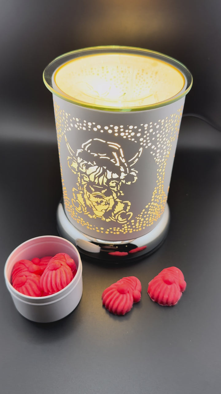 Highland Cow Christmas Wax Melt Burner with Festive Gonk Wax Melts – Touch Control Electric Burner